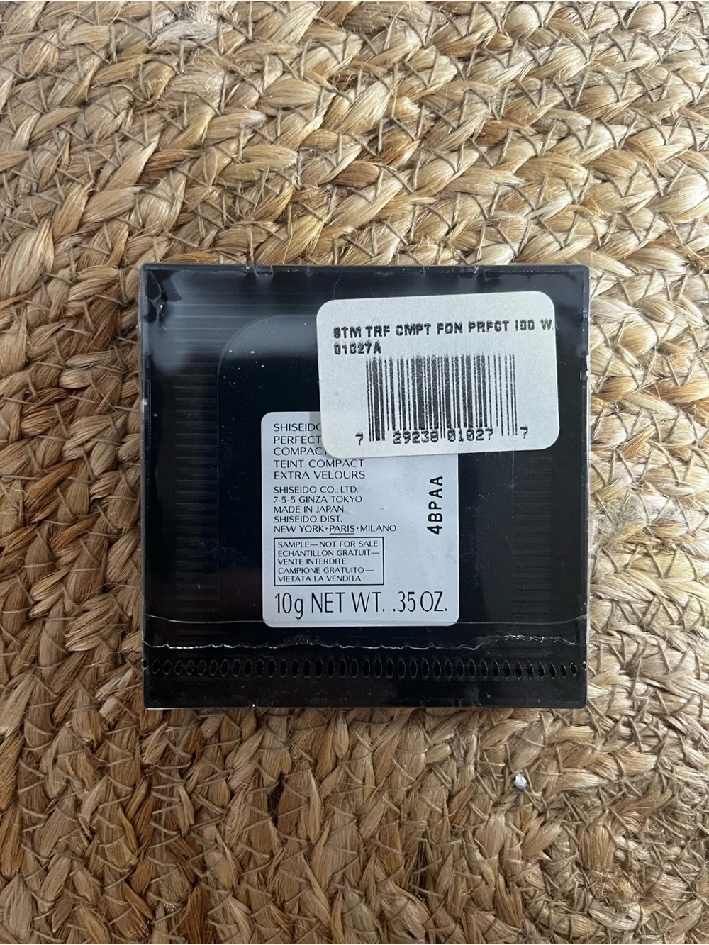 Shiseido Smoothing Compact Foundation - Very Light Ivory I00. NWT